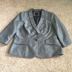 The Limited 3/4 Sleeve Blazer